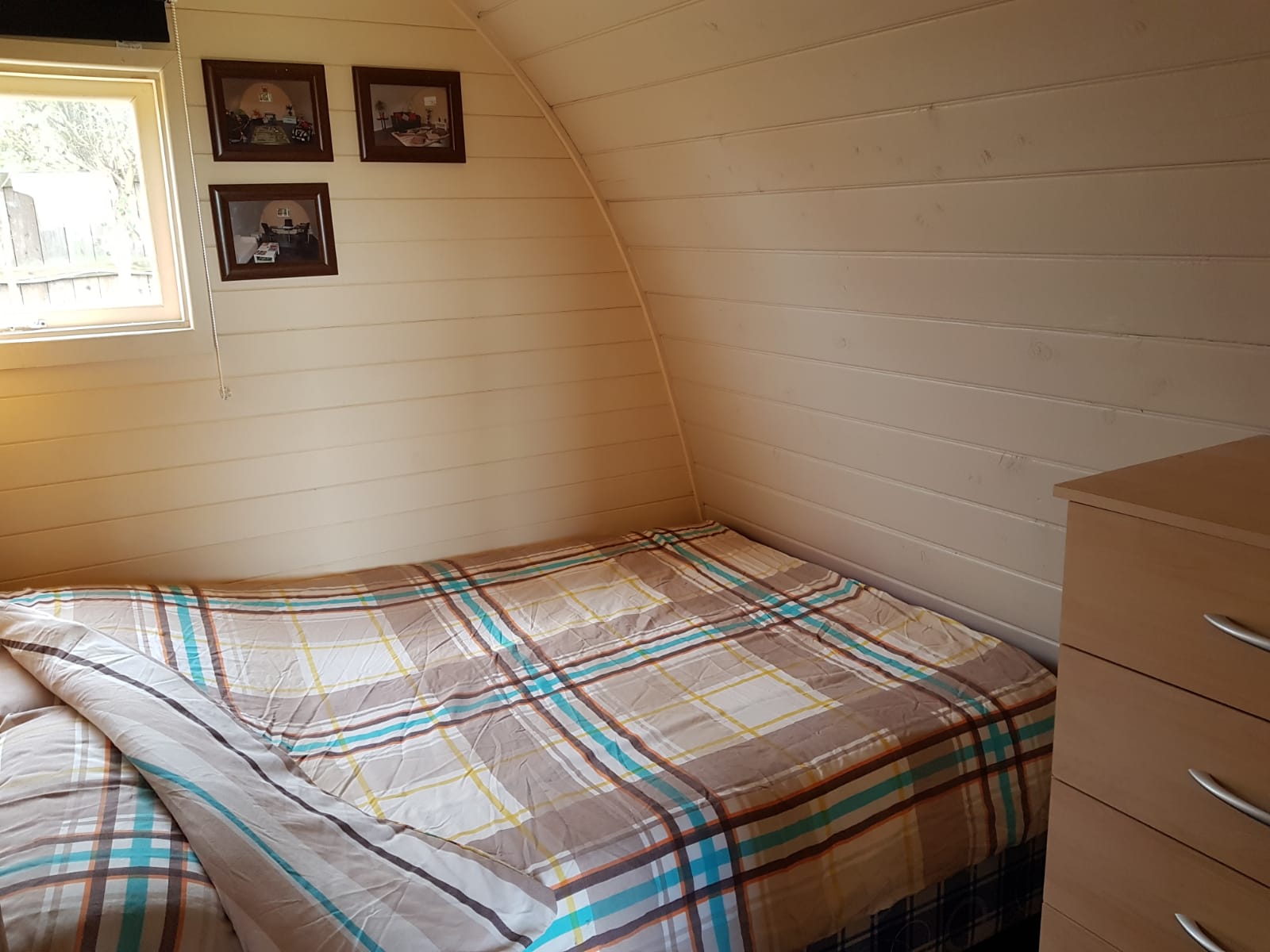 The Wallaby Lodge Dome 2019 - Lynders Mobile Home Park - Bedroom