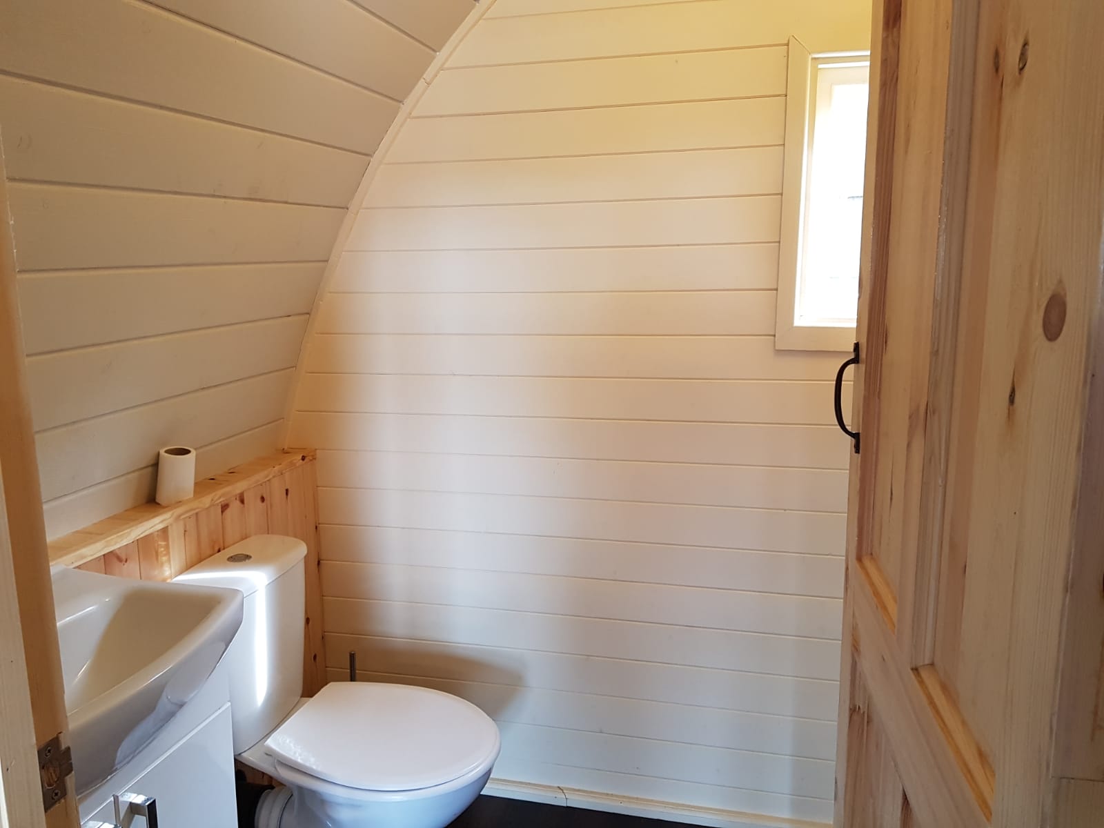 The Wallaby Lodge Dome 2019 - Lynders Mobile Home Park - Ensuite